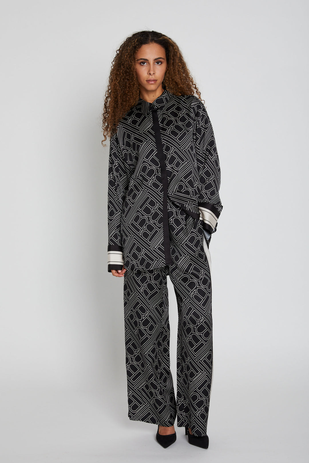 Bruuns Bazaar Women FloretBBRina pants Bukser Dark logo print