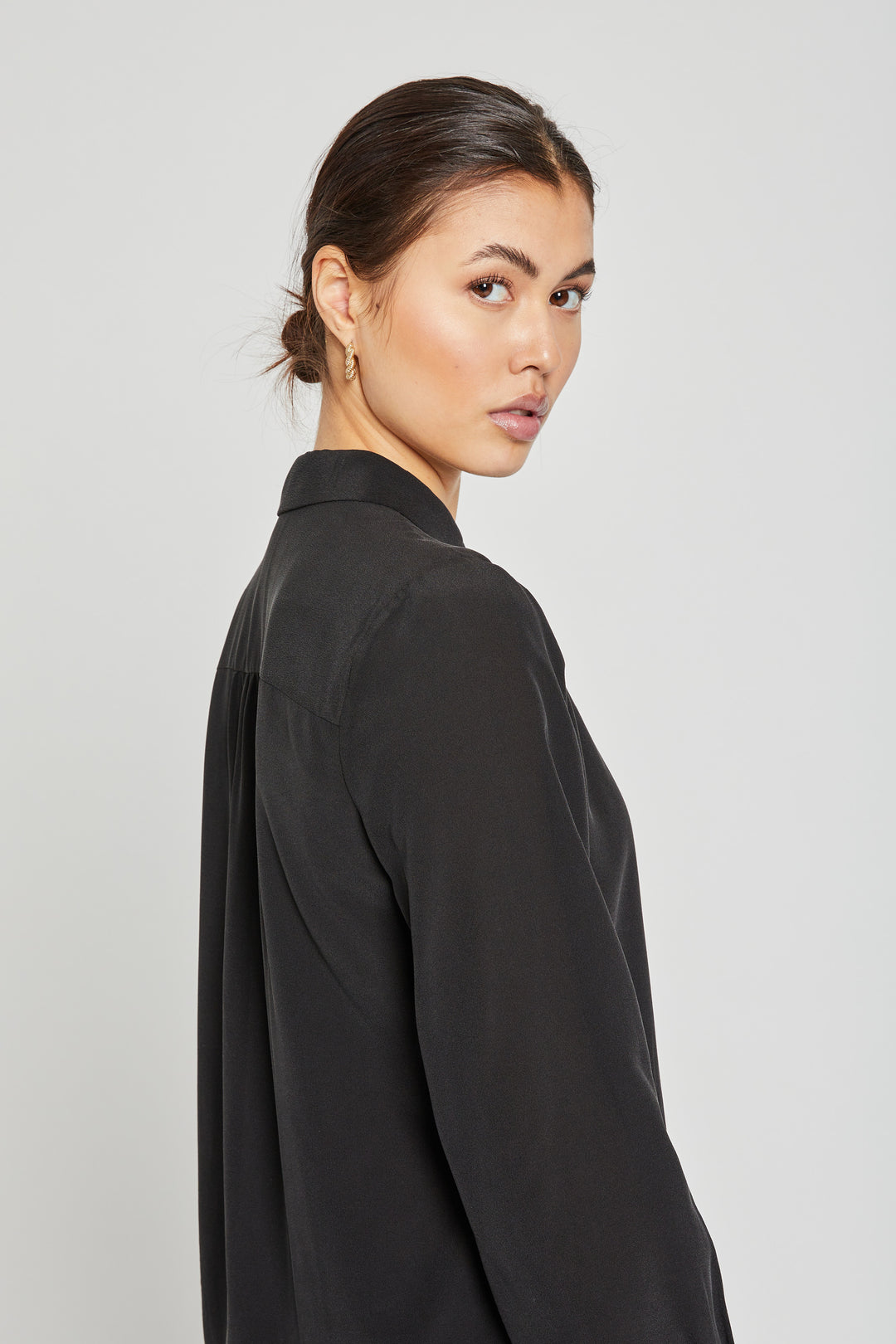 Bruuns Bazaar Women LillieBBCorinna silkeskjorte Skjorter Black