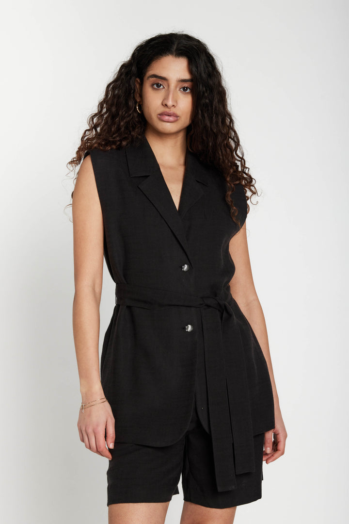 Bruuns Bazaar Women AphandraBBEwe vest Blazere Black