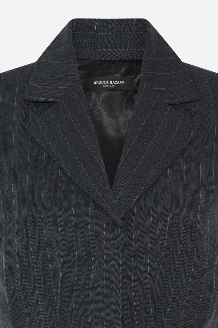 Bruuns Bazaar Women ApricotBBUrwa vest Skjorter Herringbone blue pin stripe