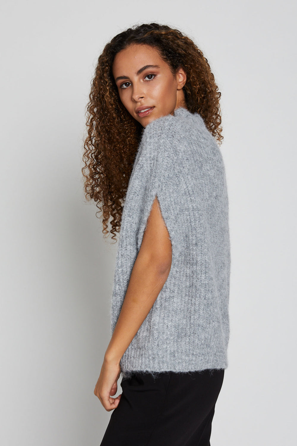 Bruuns Bazaar Women BuckeyeBBHira strikvest Knit Grey Melange