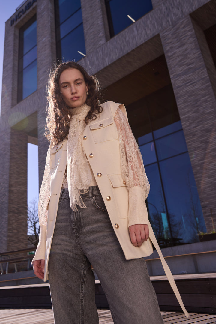 Bruuns Bazaar Women CalcareaBBThelmas vest Vest Kit