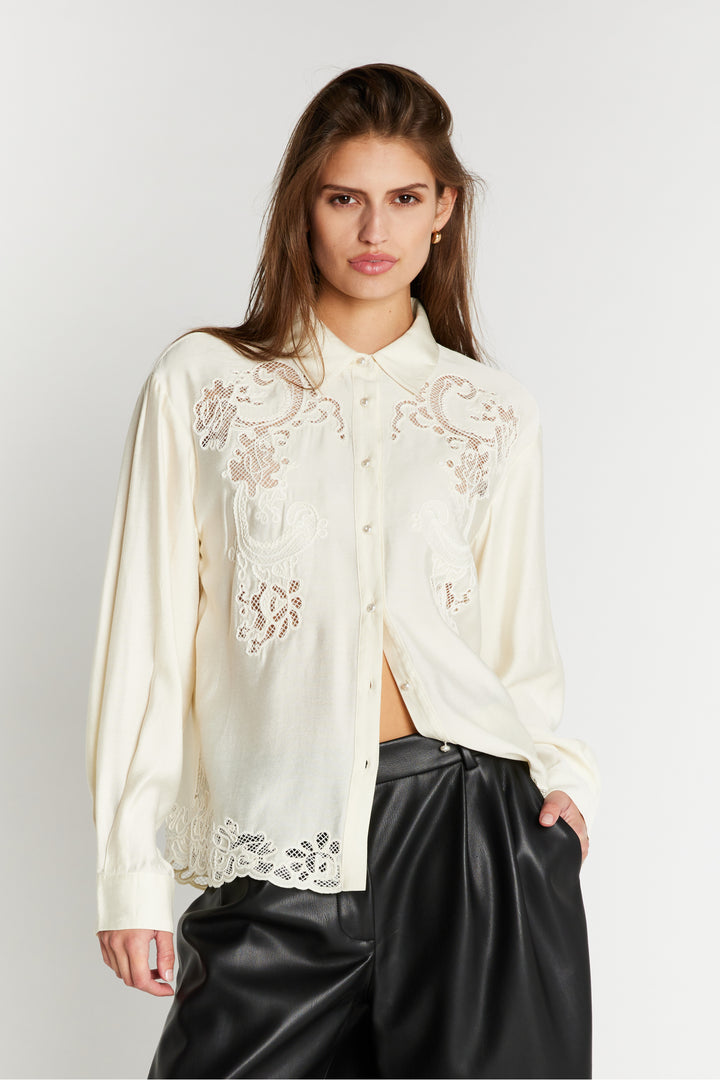 Bruuns Bazaar Women ChamaBBAlya skjorte Skjorter Snow White
