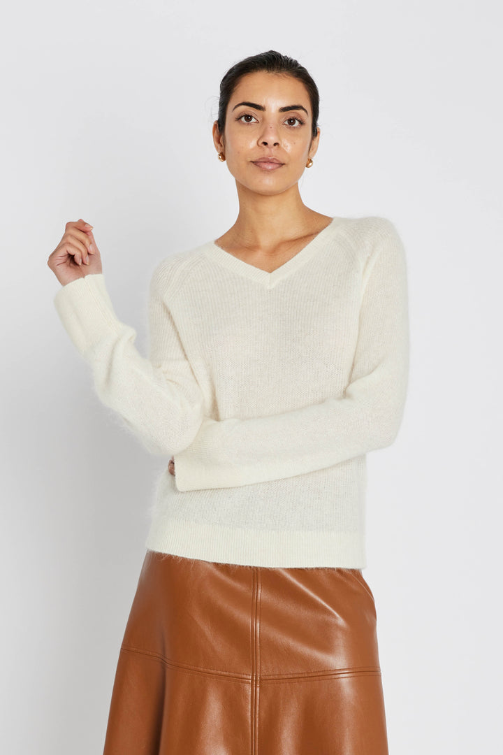 Bruuns Bazaar Women FluffyBBAmera strik Strik Off White