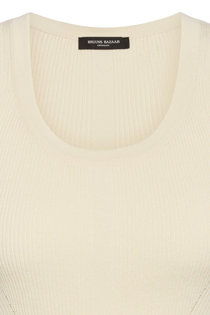 Bruuns Bazaar Women GallberryBBIlyana knit top Knit White Cream