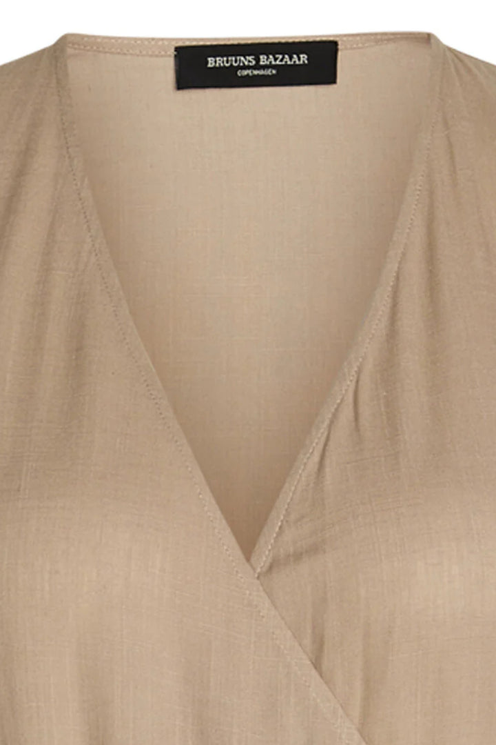 Bruuns Bazaar Women LavateraBBHania dress Kjoler .Sand
