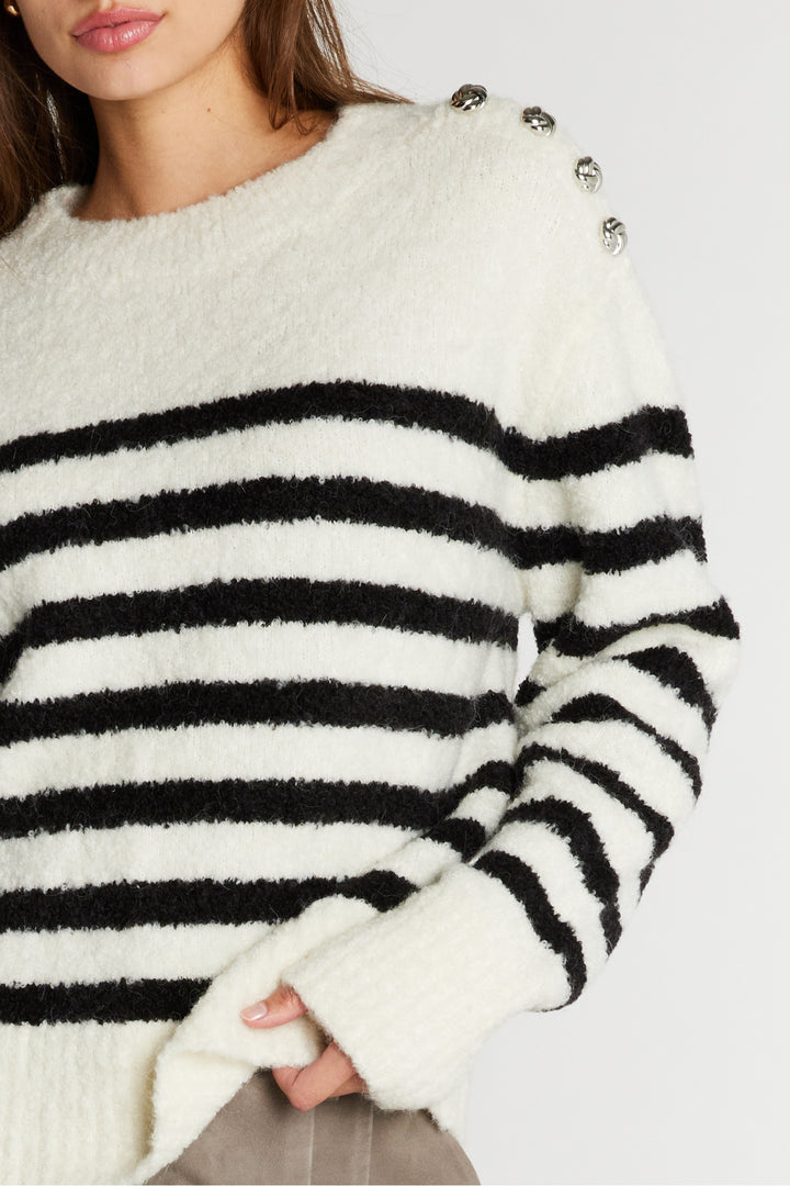 Bruuns Bazaar Women PompomBBAddie strik Strik Snow white / black