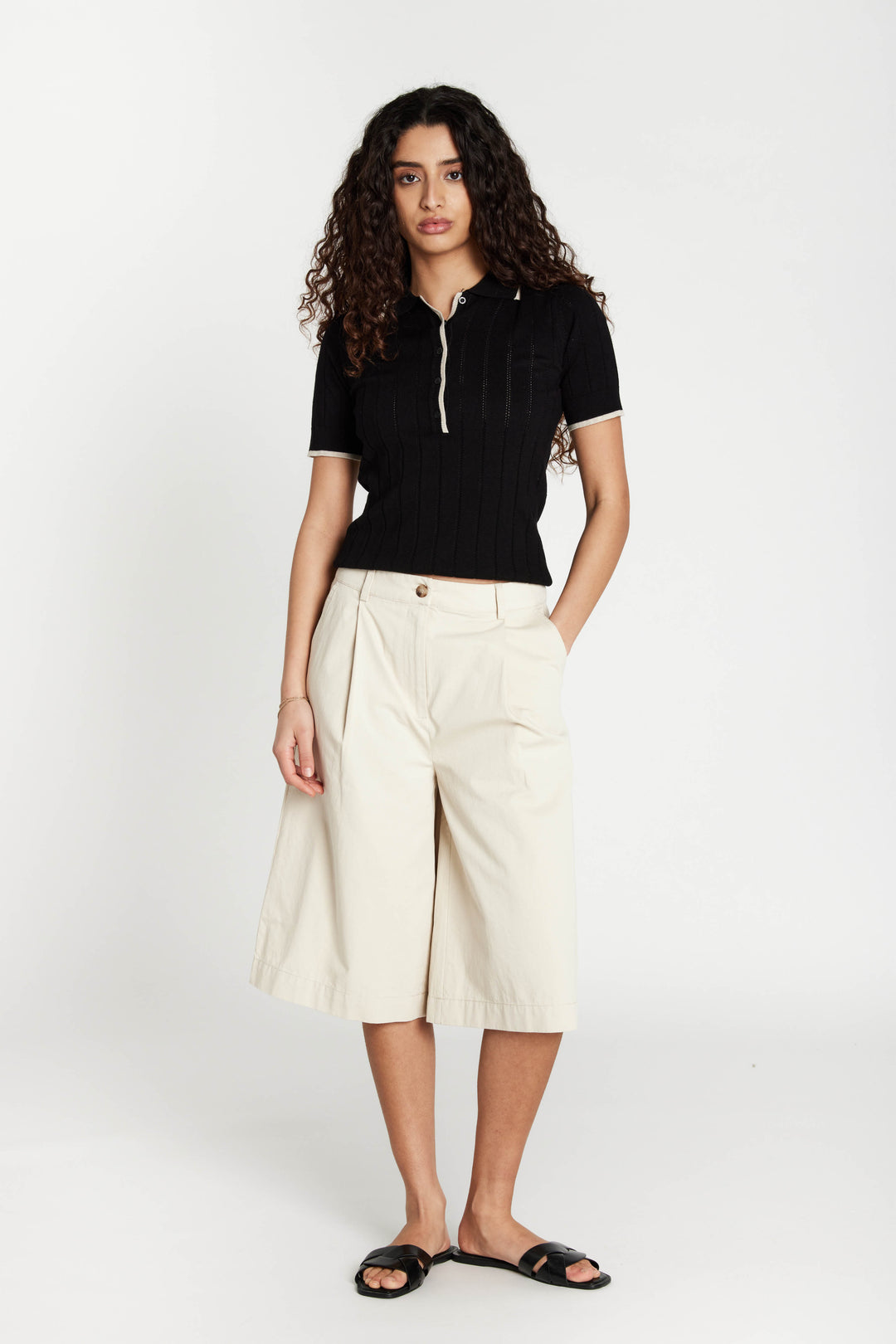 Bruuns Bazaar Women ThrinaxBBHannahi shorts Shorts .Sand