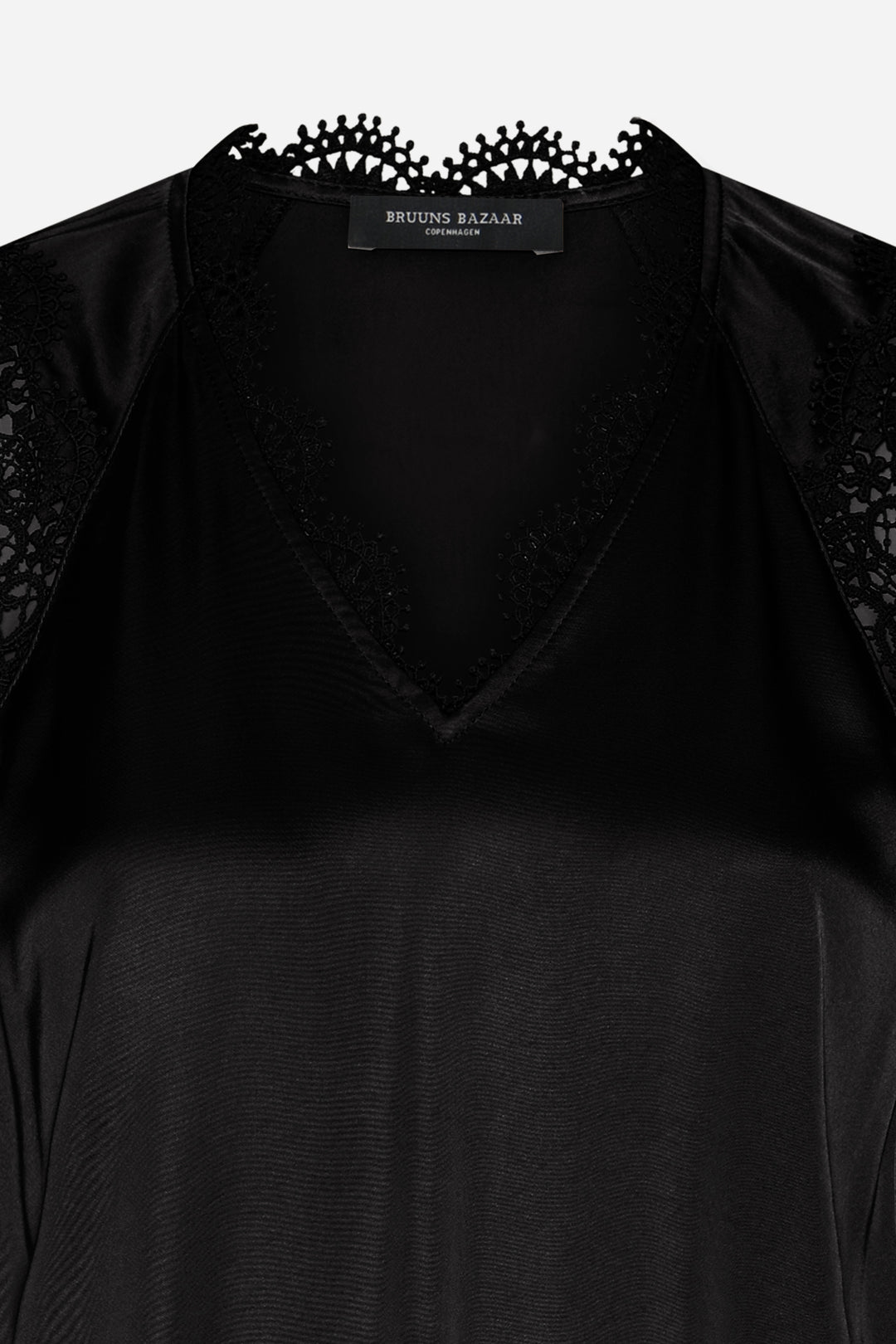 Bruuns Bazaar Women WeckiaBBSynje bluse Bluser Black